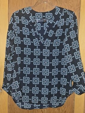 Ann Taylor petite XS blue boho printed blouse